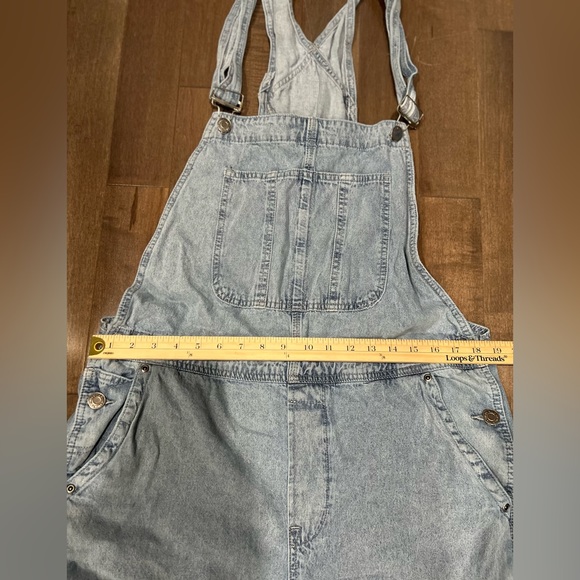 CLEARANCE SALE!! 
HERITAGE Women’s Overall size Large - Picture 4 of 7